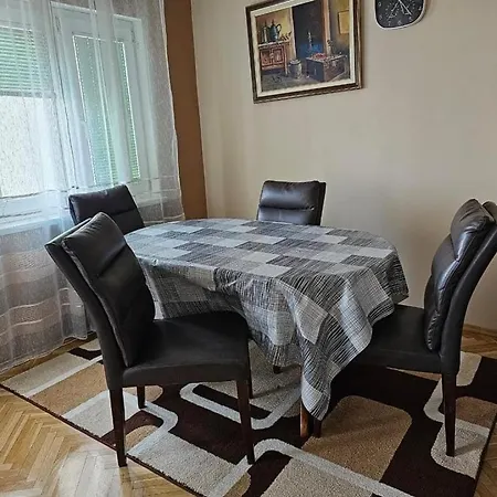 Garden Ilidza Villa *